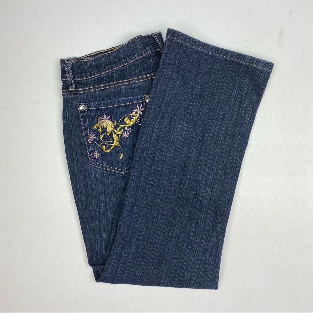 *Host Pick* Jeanstar Gold Embellished, 32W/14. Summer Sale!!